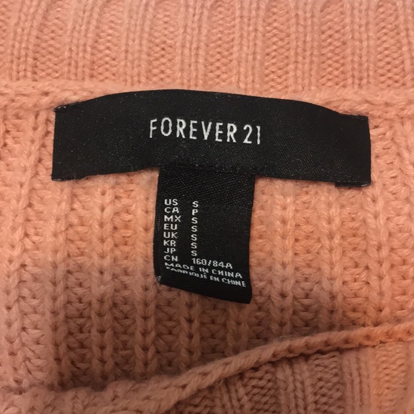 Forever 21 blush pink crop sweater - Picture 6 of 6
